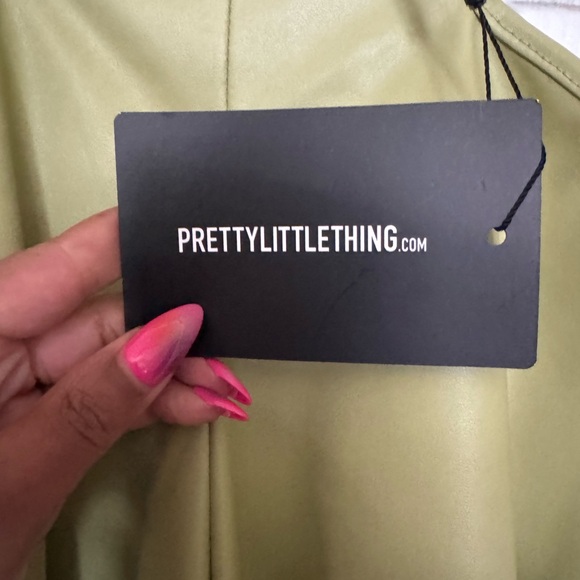 BNWT Faux Leather Pants Sage Green Cut Out - Picture 5 of 6